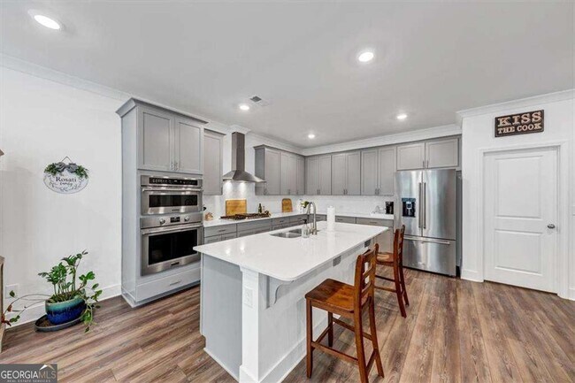 Building Photo - 235 Andalusa Ct