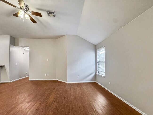 Building Photo - 1729 Everglade Ct