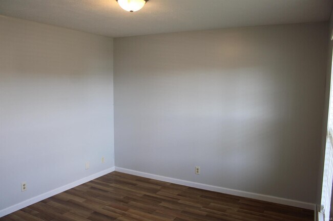 Building Photo - 12620 Kenai Dr