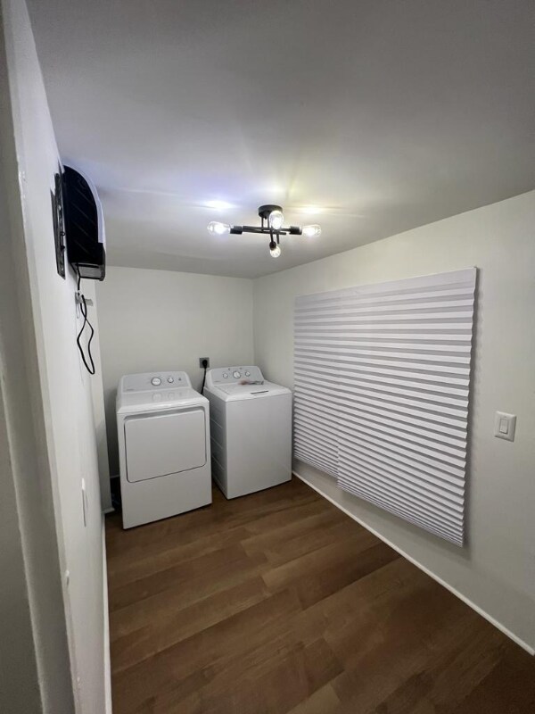 Building Photo - 111 Second St