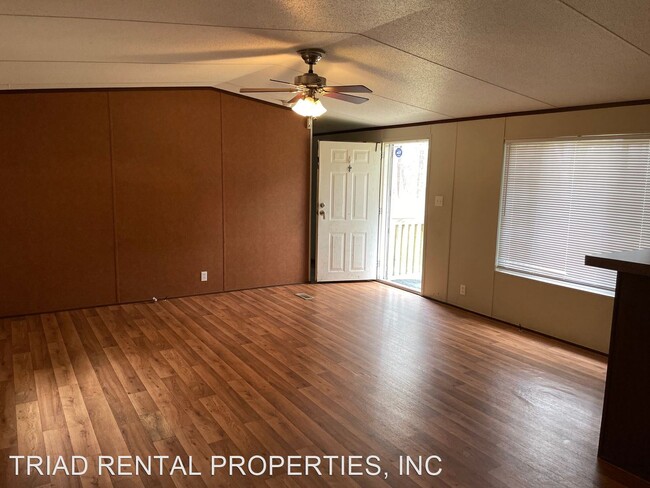 Building Photo - 3 br, 2 bath House - 200 MOSE GLOVER RD