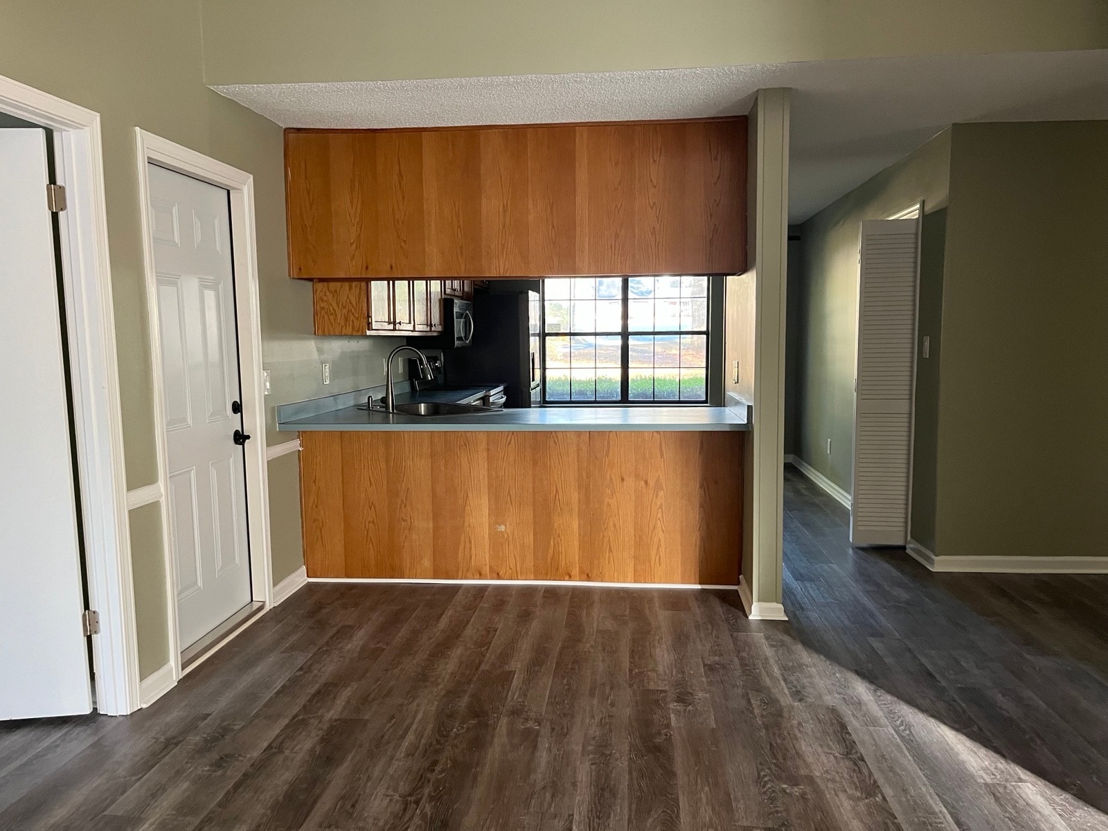 Building Photo - 3708 Carrington Pl