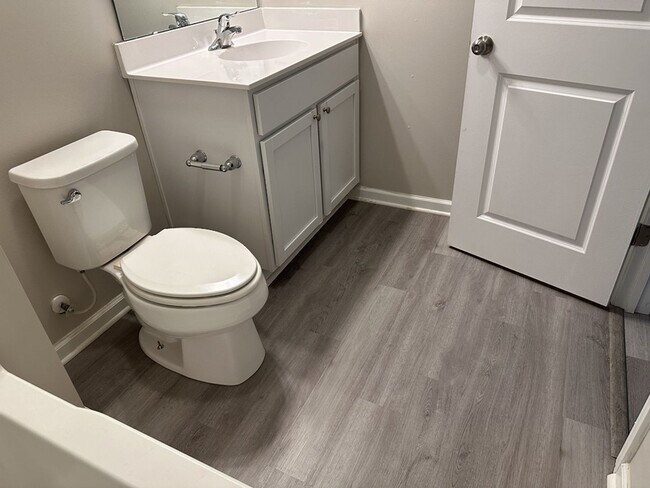 Building Photo - 48 Bellasera Wy