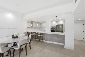 Building Photo - 251 Crandon Blvd