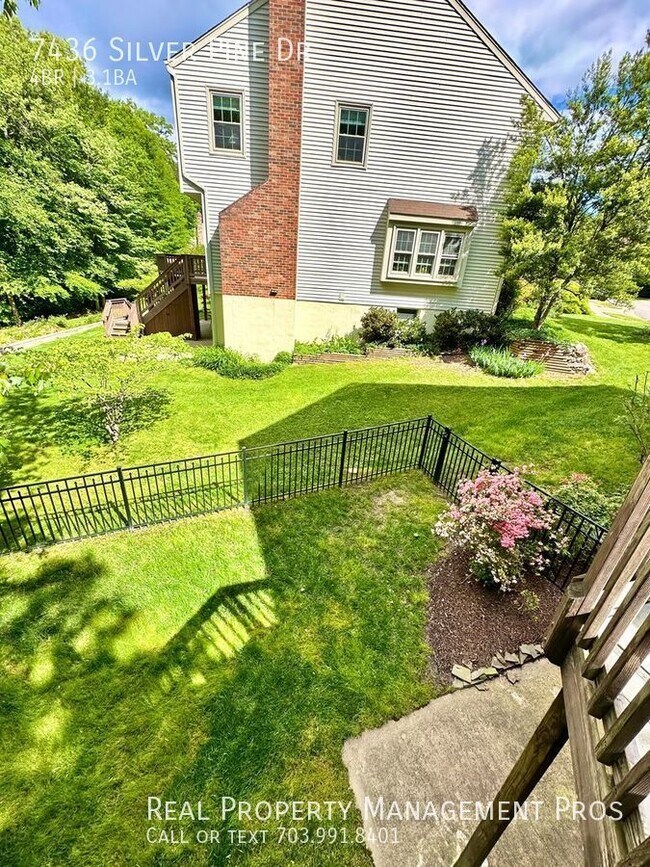 Building Photo - 7436 Silver Pine Dr