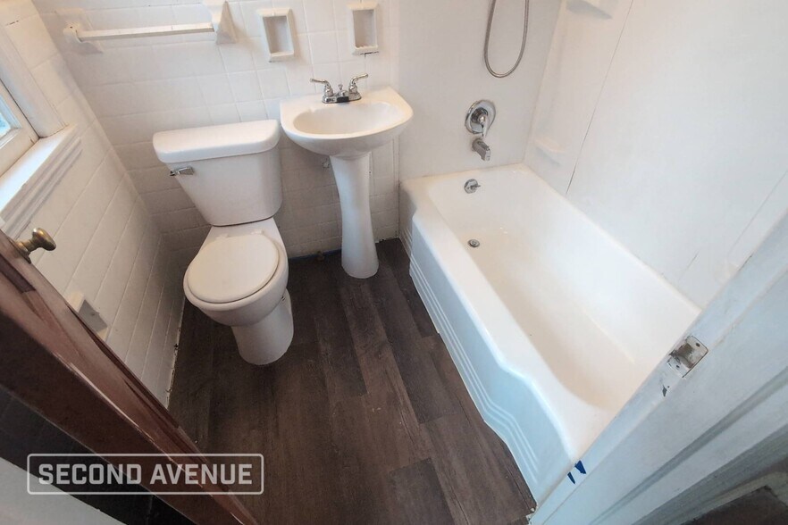 Building Photo - 12 McKinley St