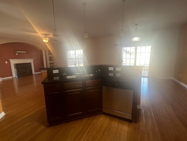 Building Photo - 3625 Galloway Ln