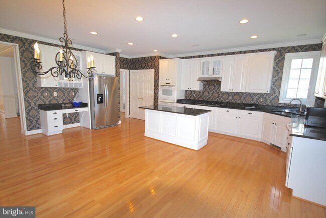 Building Photo - 5319 Kenzie Audrey Ct