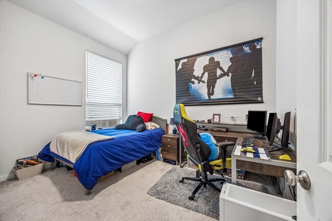 Building Photo - 320 Teakmill Trail