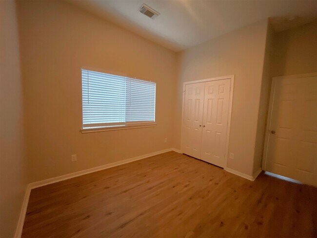 Building Photo - 13542 Forest Gully