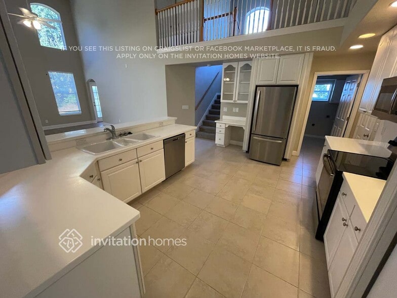 Building Photo - 5023 Hartwell Loop