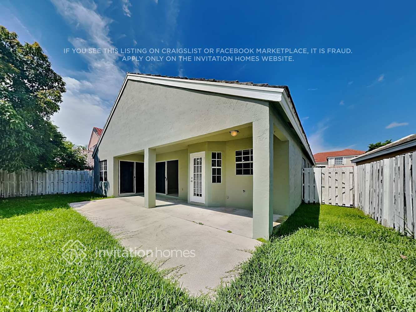 Building Photo - 265 Somerset Way