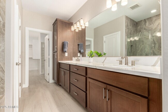 Building Photo - 36037 N Copper Hollow Way