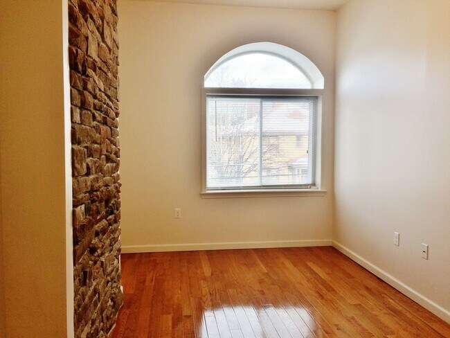 Building Photo - Shadyside - Apartments for Rent in Pittsburgh