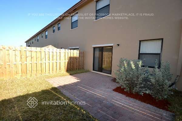 Building Photo - 15454 SW 119th St