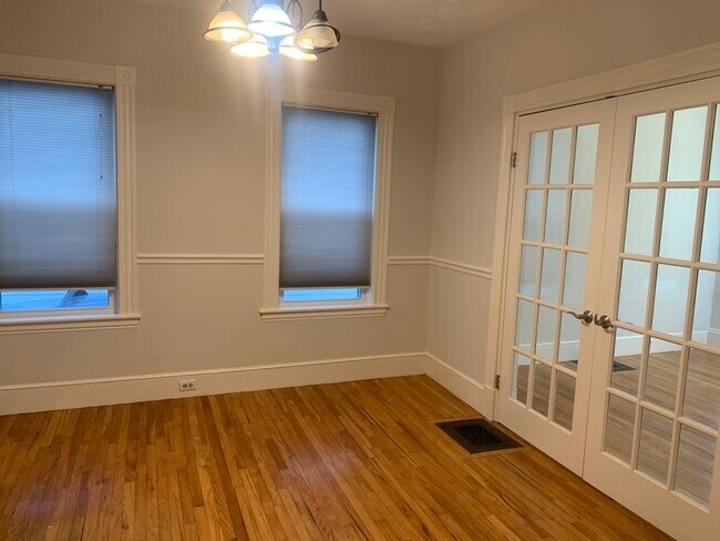 Building Photo - 69 Fremont St