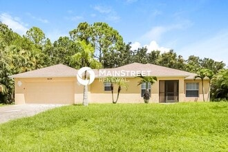 Building Photo - 3 Bedroom Pet-Friendly Home in NORTH PORT, FL with Main Street Renewal