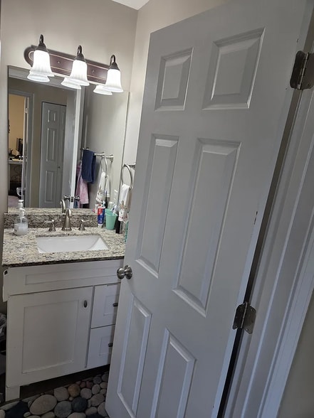 Building Photo - 13181 Murdock Ter