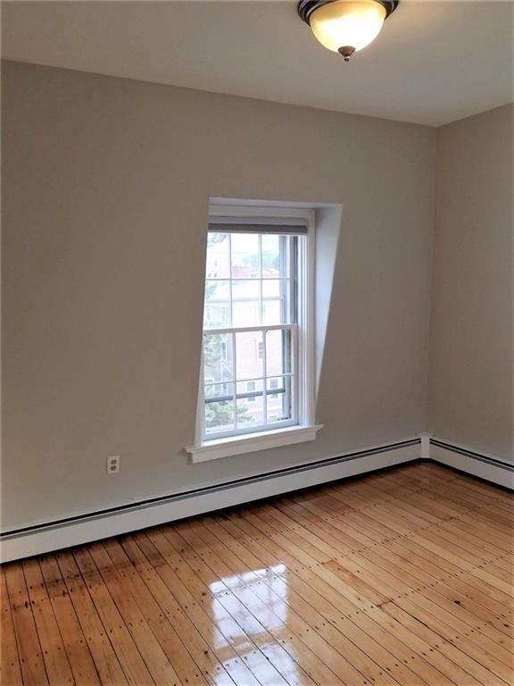 Building Photo - 8 Cady St