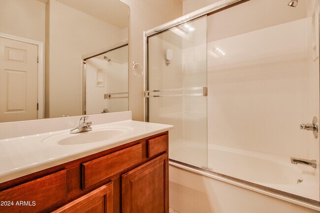 Building Photo - 5450 E Deer Valley Dr