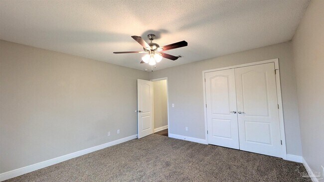 Building Photo - 3284 Pitcher Plant Cir