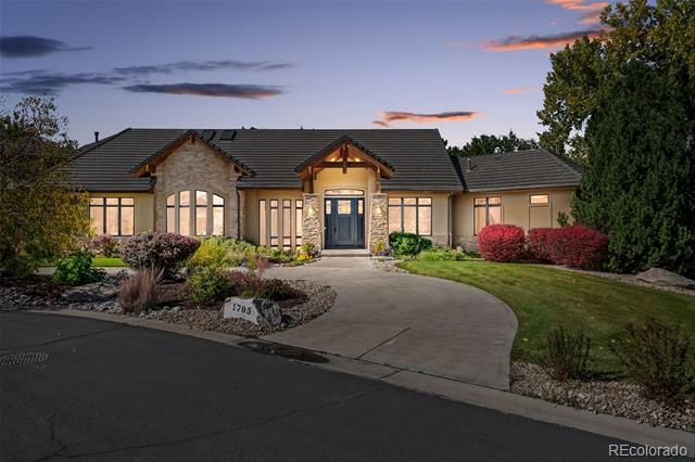 Building Photo - 1705 W Hinsdale Pl