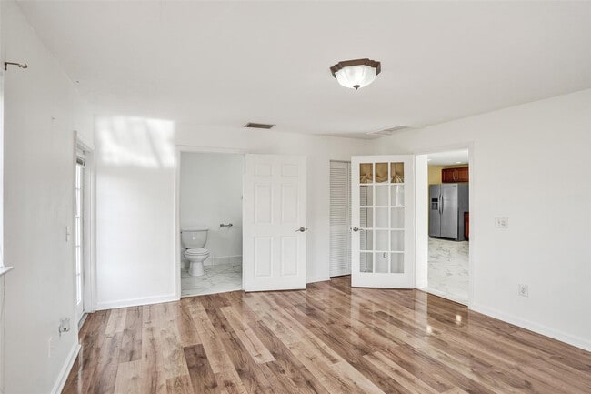 Building Photo - 249 NW 4th Diagonal