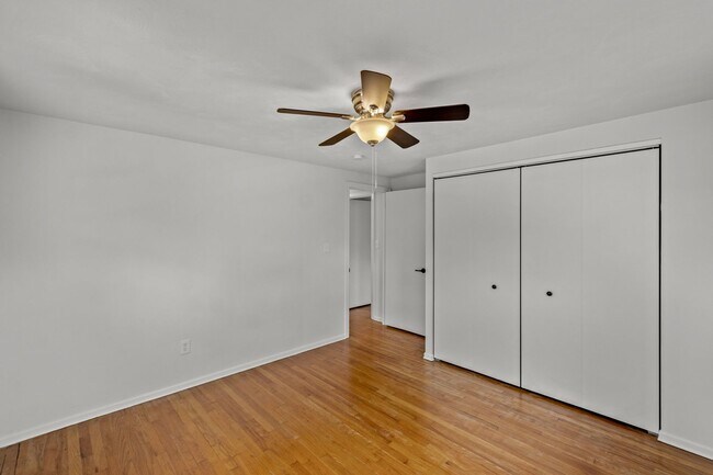 Building Photo - AVAILABLE AUGUST 1ST!! Gorgeous 3 BEDROOM ...