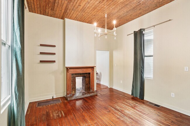 Building Photo - 131 Brooklyn Ave