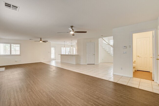 Building Photo - 8913 Arabian Filly Ave