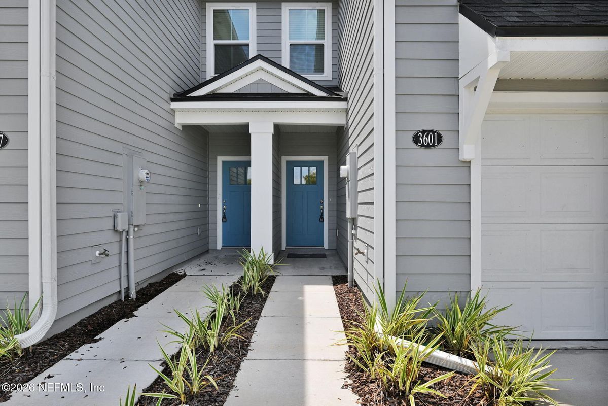 Building Photo - 3601 Athenian Wy