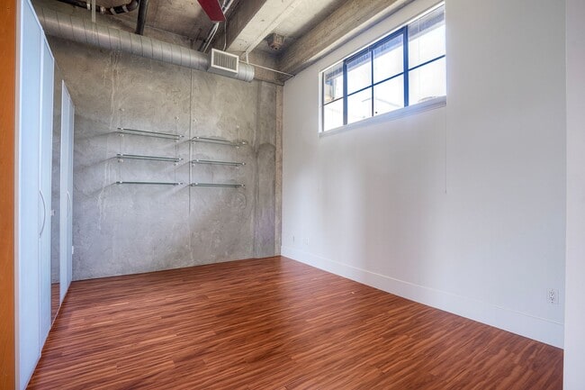 Building Photo - 3940 7th Ave