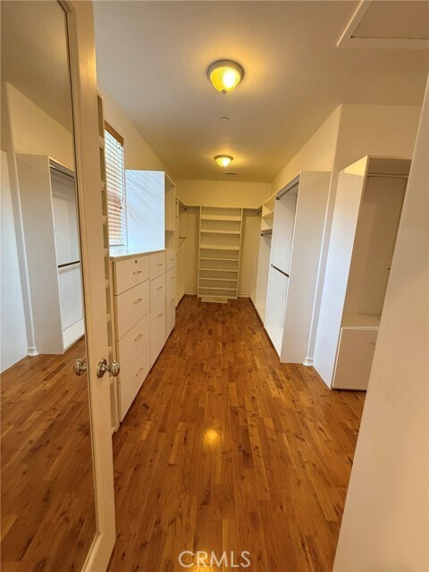 Building Photo - 3 New Dawn