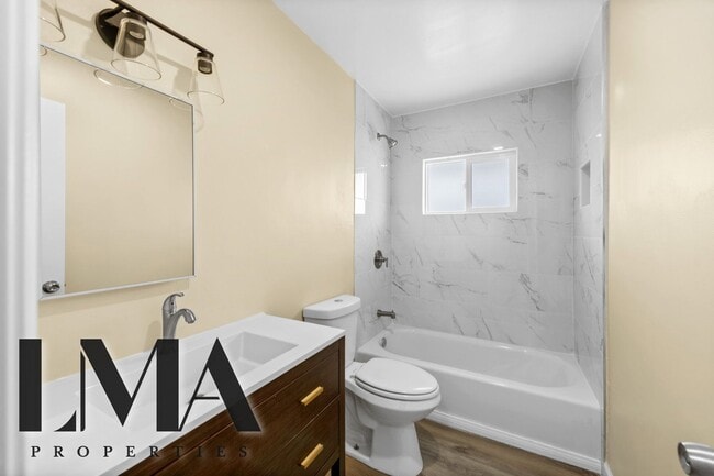 Building Photo - 4317 W 120th St