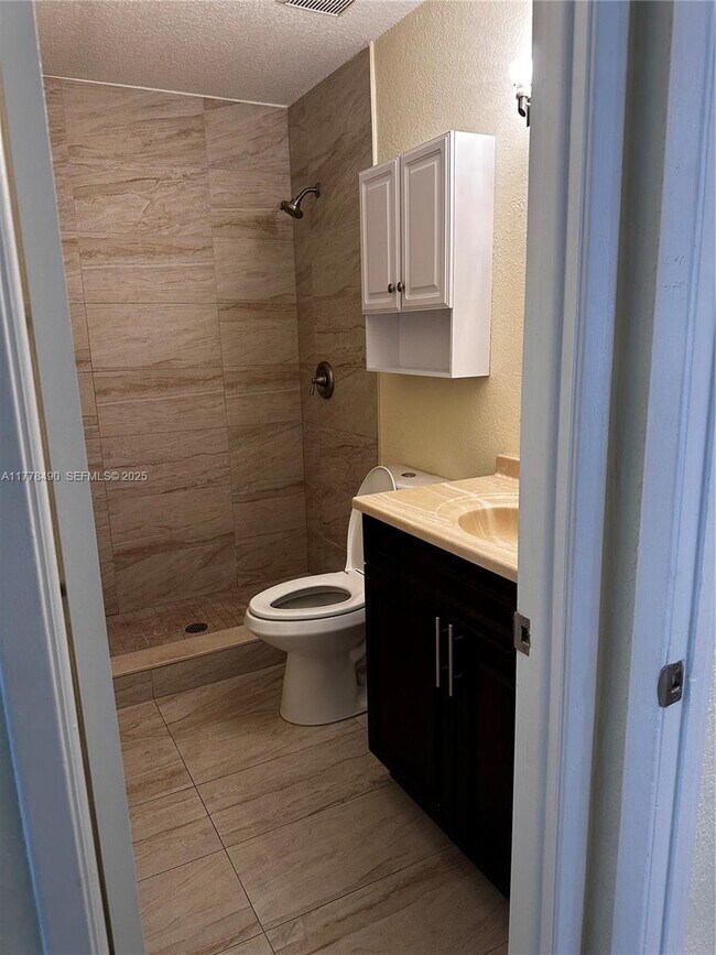 Building Photo - 11229 SW 88th St