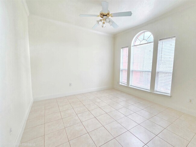 Building Photo - 8615 Barron Wood Cir E