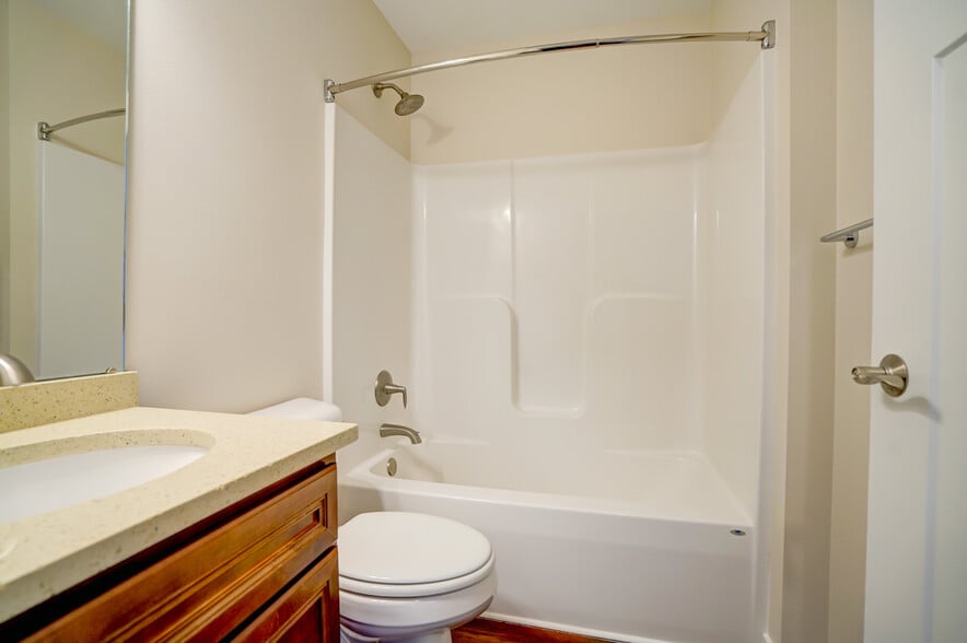 Building Photo - 4362 Eagle Ridge Ln