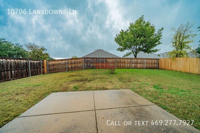 Building Photo - 10706 Lansdowne Ln