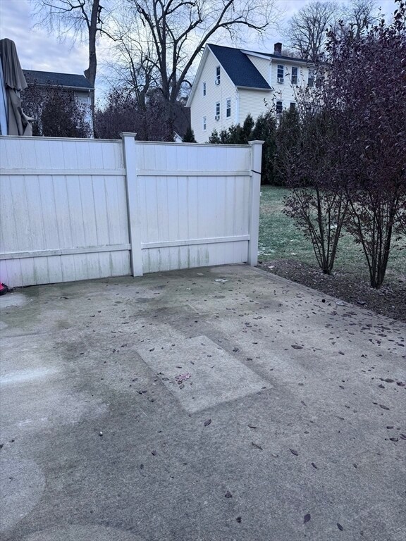 Building Photo - 9 Columbia St