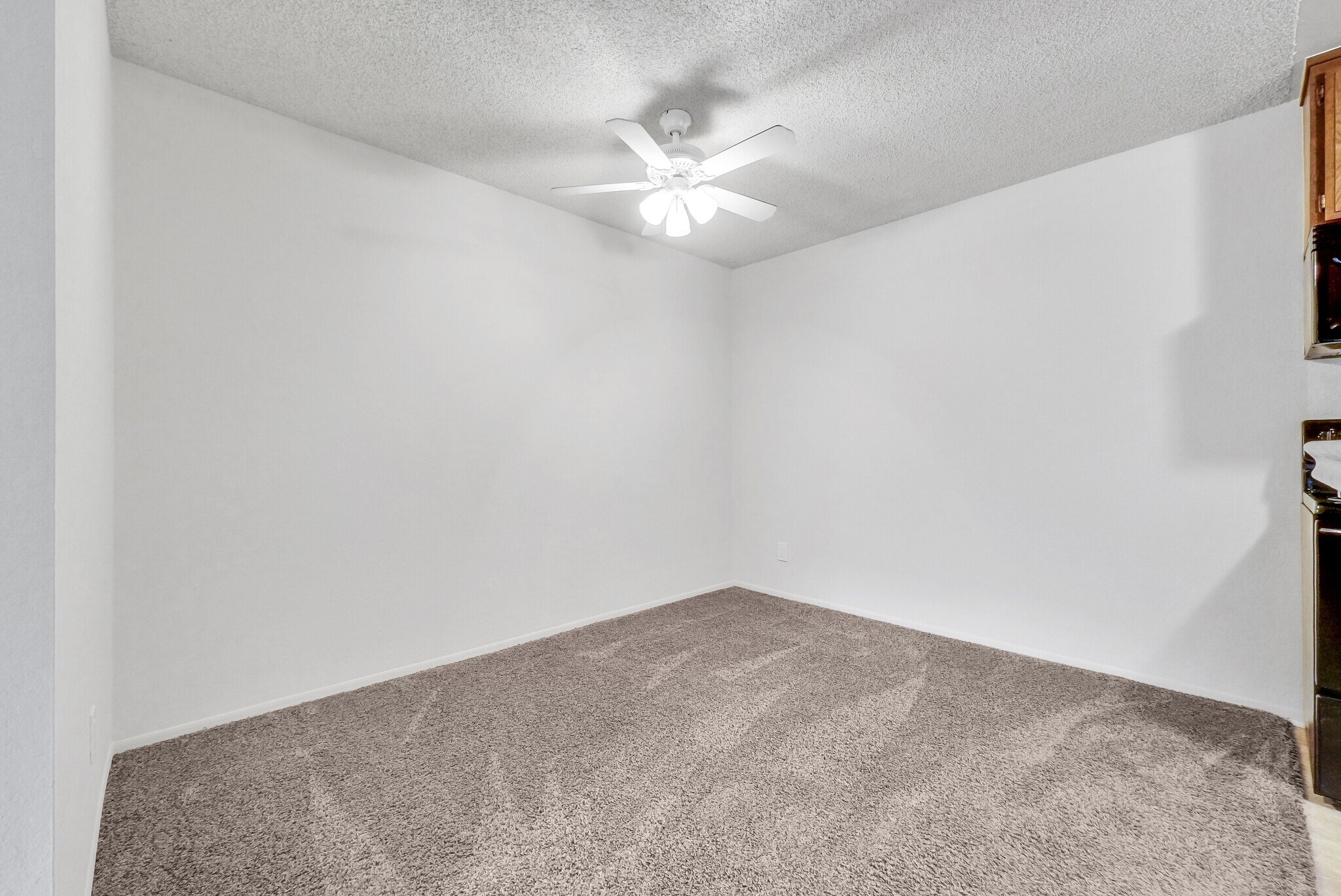 Bedroom 1 - 17552 Vandenberg Ln