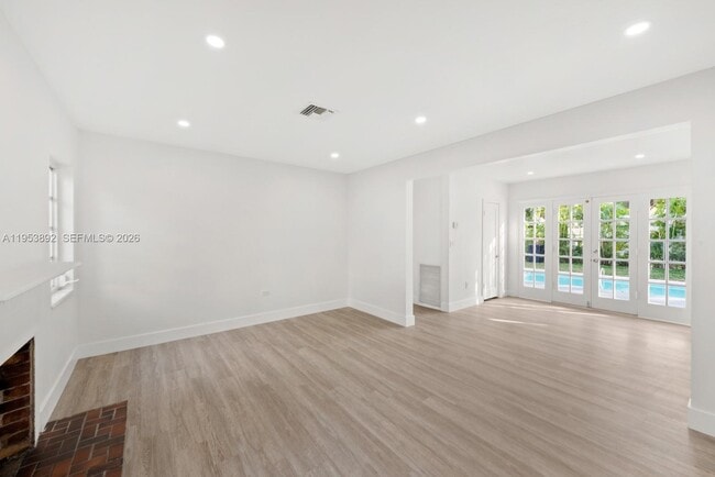 Building Photo - 4080 Hardie Ave