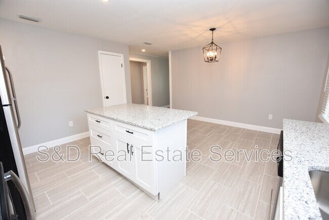 Building Photo - 312 Cannon St