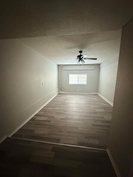 Building Photo - 4516 Lorenzo Ponce Dr