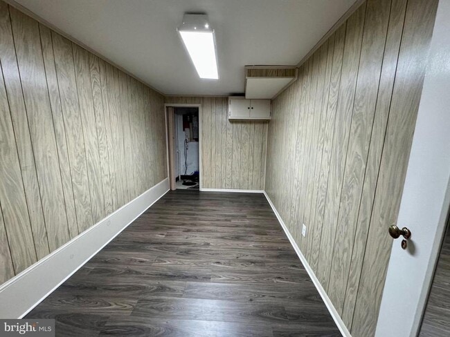 Building Photo - 8008 Noel St