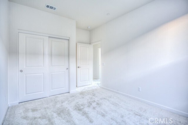 Building Photo - 15812 Caterpillar Dr