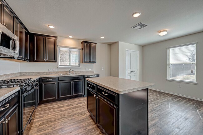 Building Photo - 24123 Noble Darcy Ln