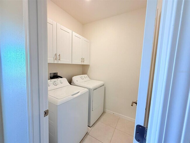 Building Photo - 31763 Blue Passing Loop