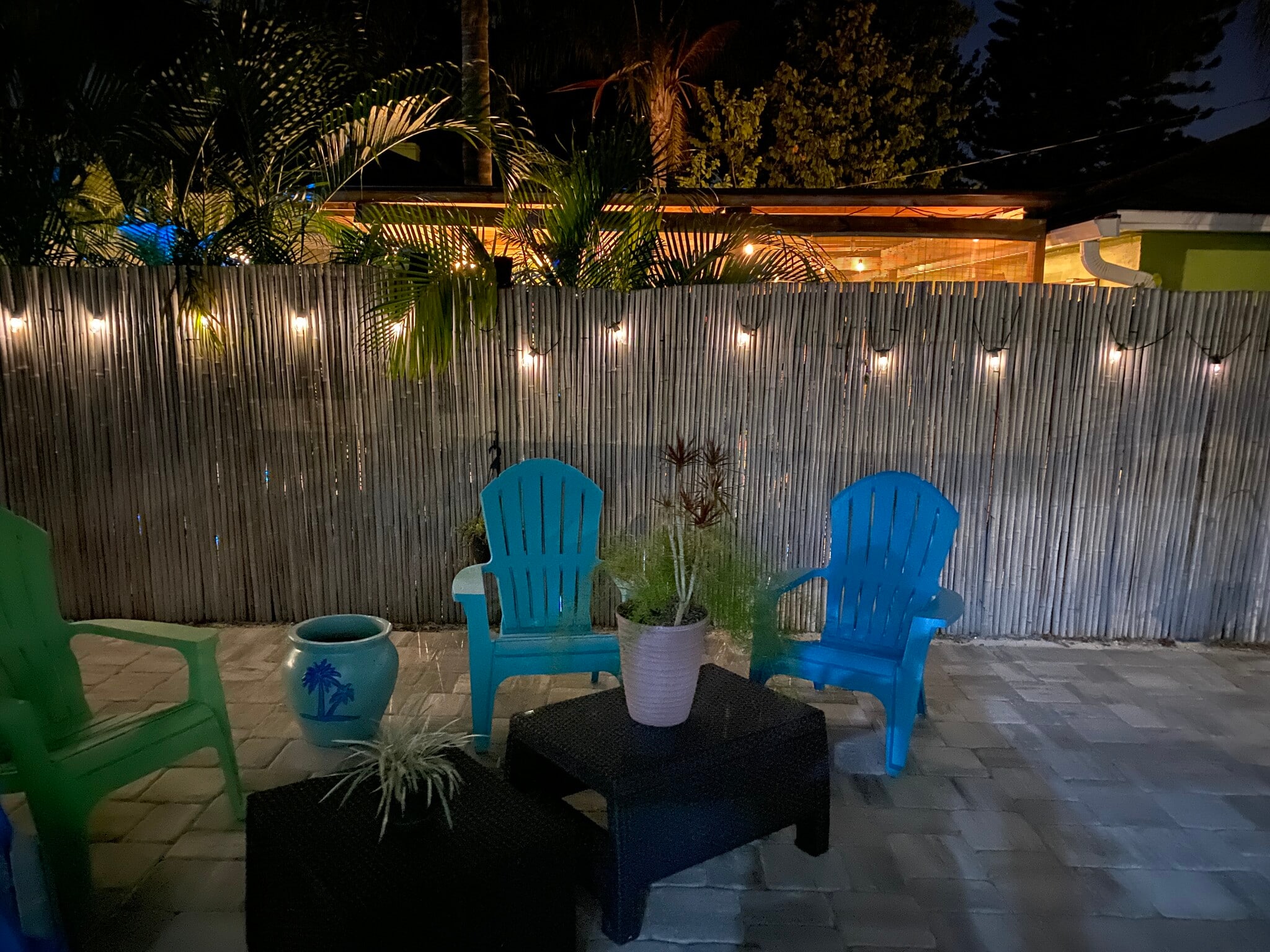 Private patio - 3425 16th St N
