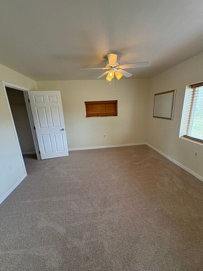 Building Photo - REDUCED - AMAZING VIEWS - 1.07 ACRES - GRA...