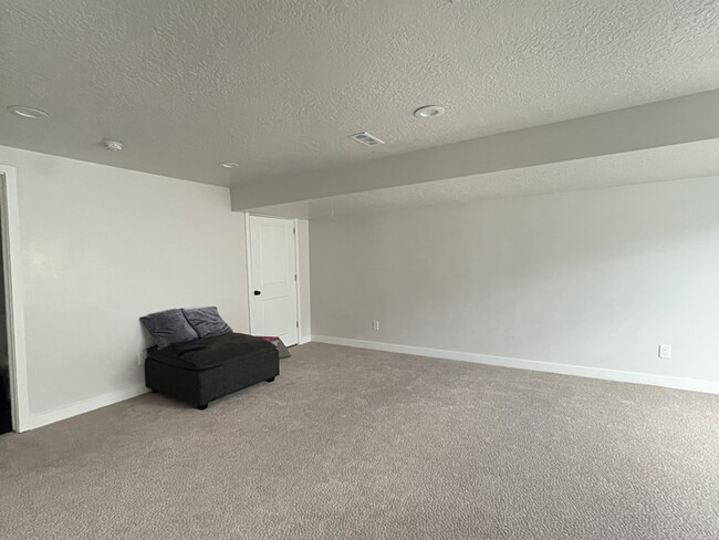 Building Photo - 3729 Soft Whisper Wy